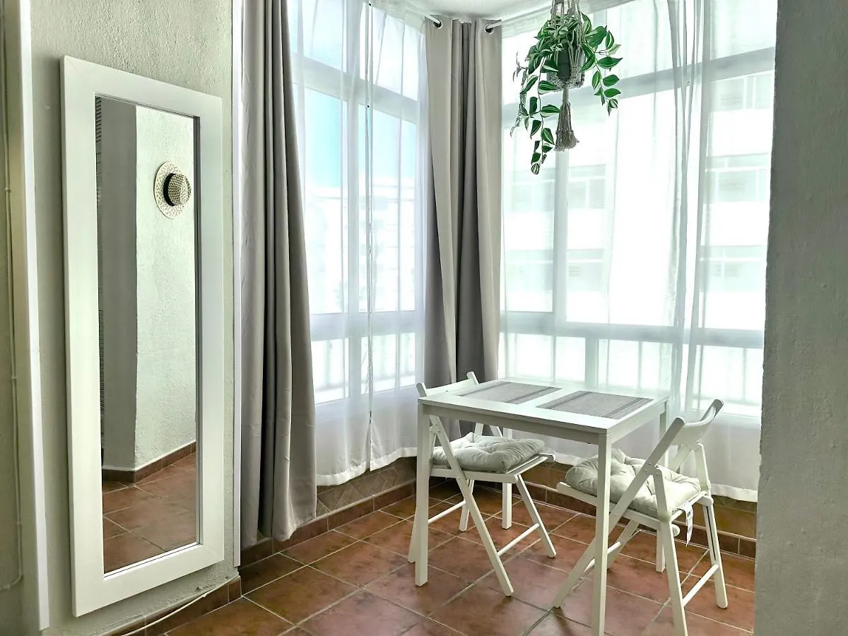 Estudio Torre II Τορρεμολίνος Διαμέρισμα